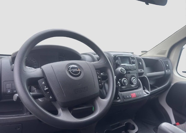 Vehicle image 12 Vehicle image 12