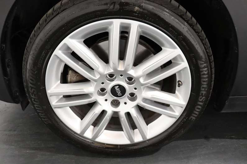 Fahrzeugbild MINI COUNTRYMAN