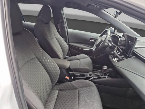 Vehicle image 9 Vehicle image 9