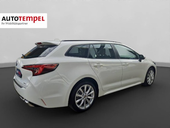 Vehicle image 5 Vehicle image 5