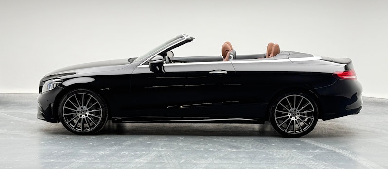 Vehicle image MERCEDES-BENZ C 300