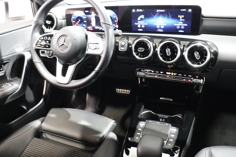 Vehicle image MERCEDES-BENZ A 250