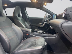 Vehicle image MERCEDES-BENZ A 200 AMG Line