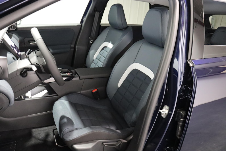 Vehicle image CITROEN C5 AIRCROSS