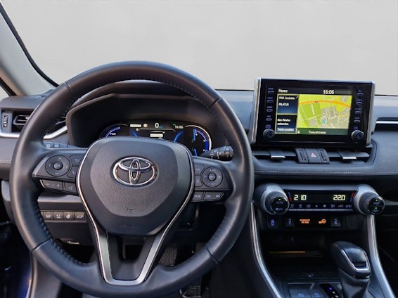 Vehicle image 12 Vehicle image 12