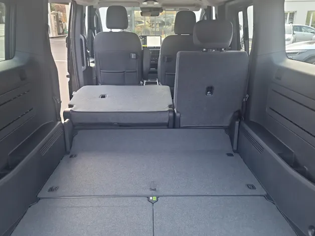 Kia PV5 Passenger 71.2 kWh Elite