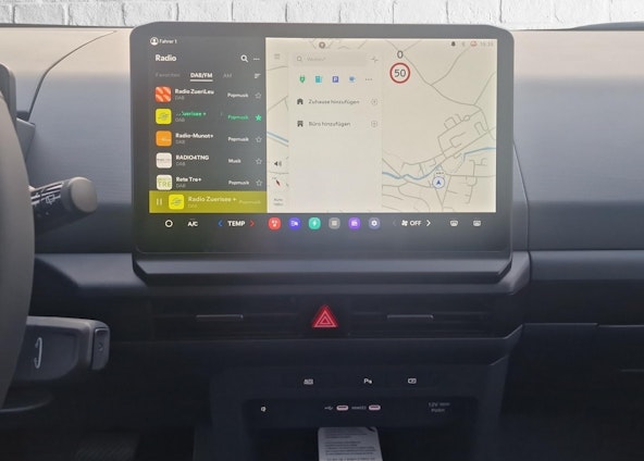 Vehicle image 5 Vehicle image 5