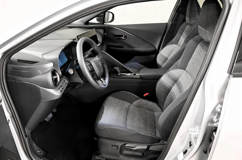 image du véhicule TOYOTA C-HR