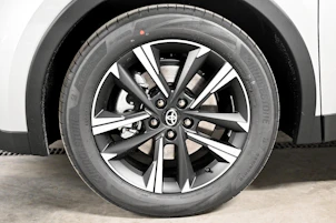 image du véhicule TOYOTA C-HR 2.0 HEV Swiss Edition 4x4