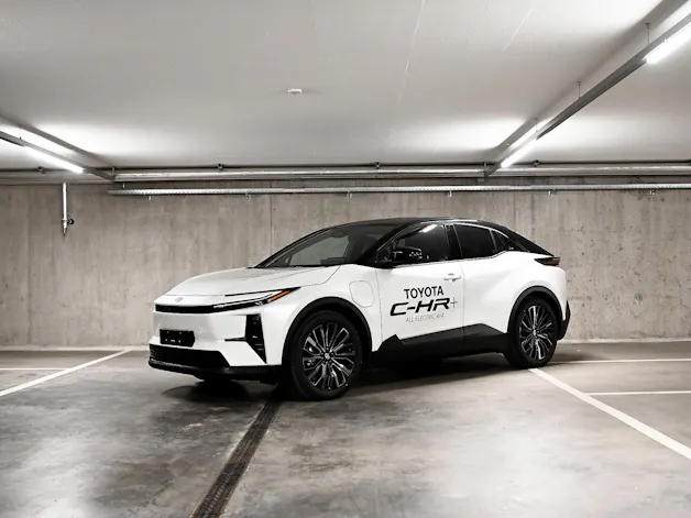 Toyota C-HR+ Premium AWD
