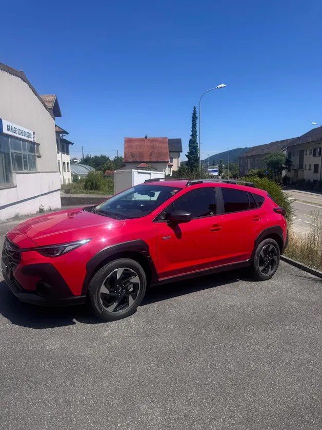 Subaru Crosstrek 2.0i e-Boxer Swiss Plus