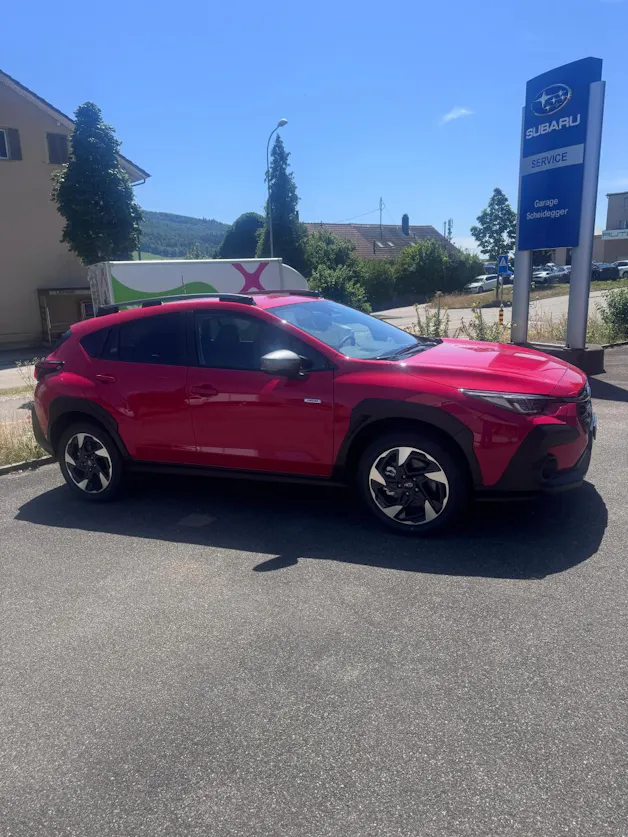 Subaru Crosstrek 2.0i e-Boxer Swiss Plus