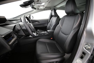 Vehicle image TOYOTA Prius 2.0 Plug-In-Hybrid Premium