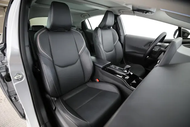 Toyota Prius 2.0 Plug-In-Hybrid Premium