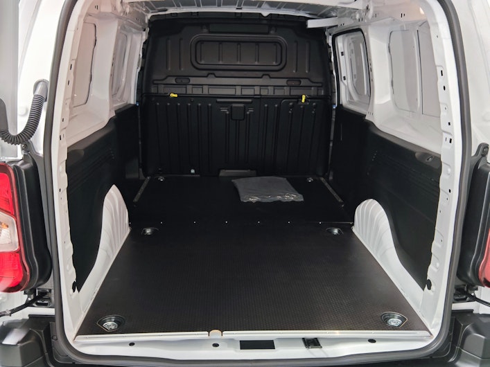 Vehicle image TOYOTA PROACE CITY