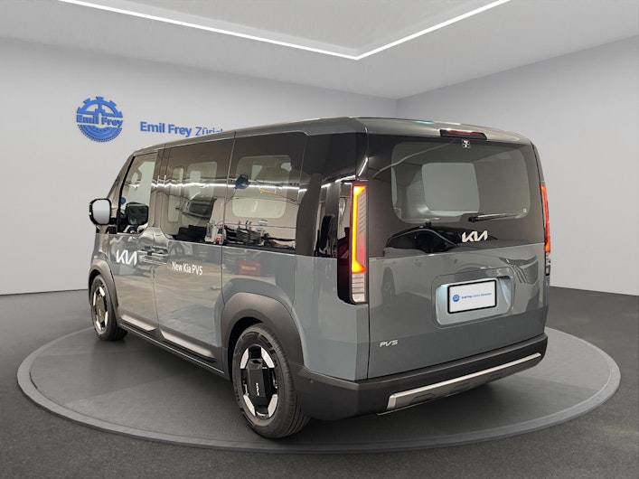 Vehicle image KIA PV5