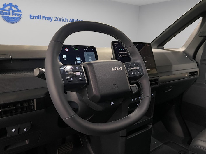 Vehicle image KIA PV5