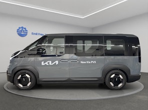 Vehicle image KIA PV5 Passenger 71.2 kWh Elite