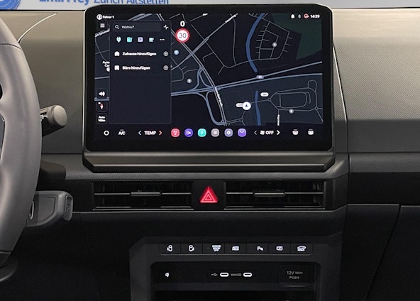 Vehicle image 10 Vehicle image 10