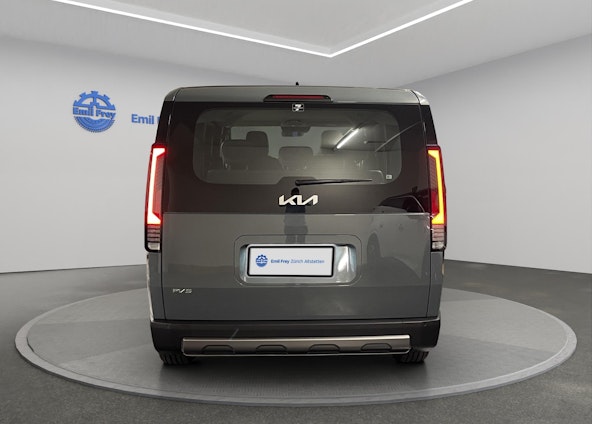 Vehicle image 4 Vehicle image 4