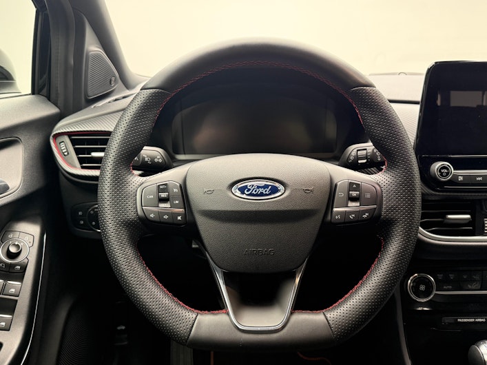 Vehicle image FORD PUMA