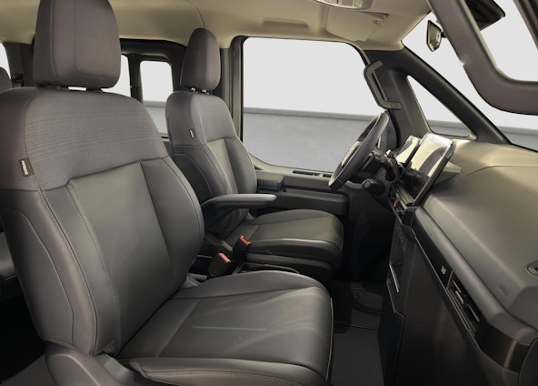 Vehicle image 9 Vehicle image 9