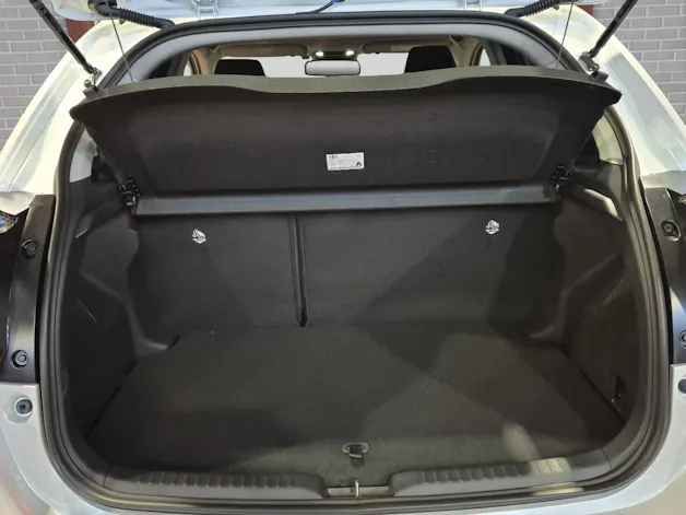 Toyota Yaris 1.5 VVT-i HSD Trend