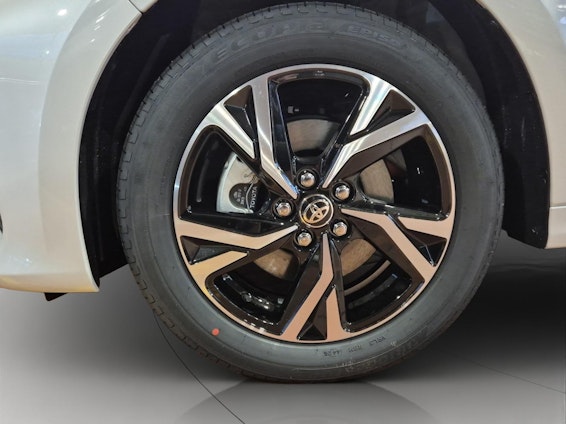 Vehicle image 6 Vehicle image 6