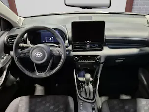 Toyota Yaris 1.5 VVT-i HSD Trend