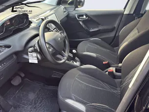 Peugeot 208 1.2 PureTech Active EGS S/S