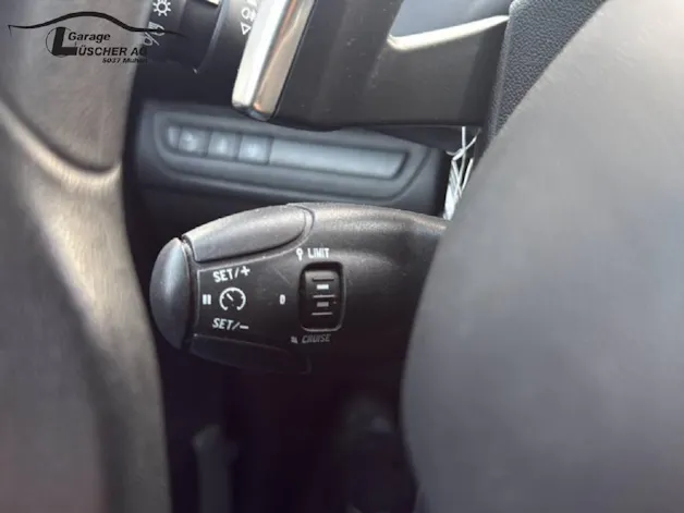 Peugeot 208 1.2 PureTech Active EGS S/S