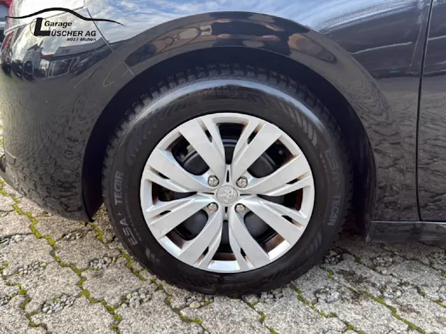 Peugeot 208 1.2 PureTech Active EGS S/S