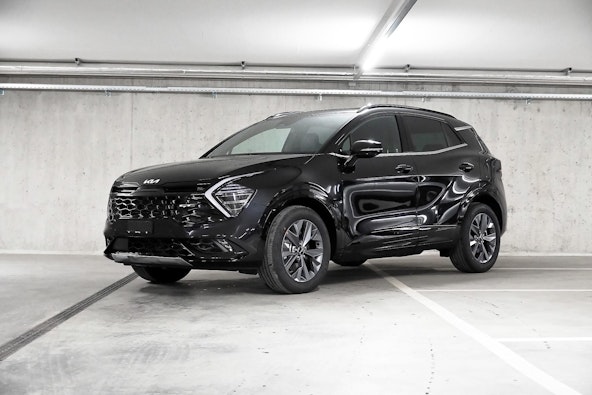 First vehicle image First vehicle image