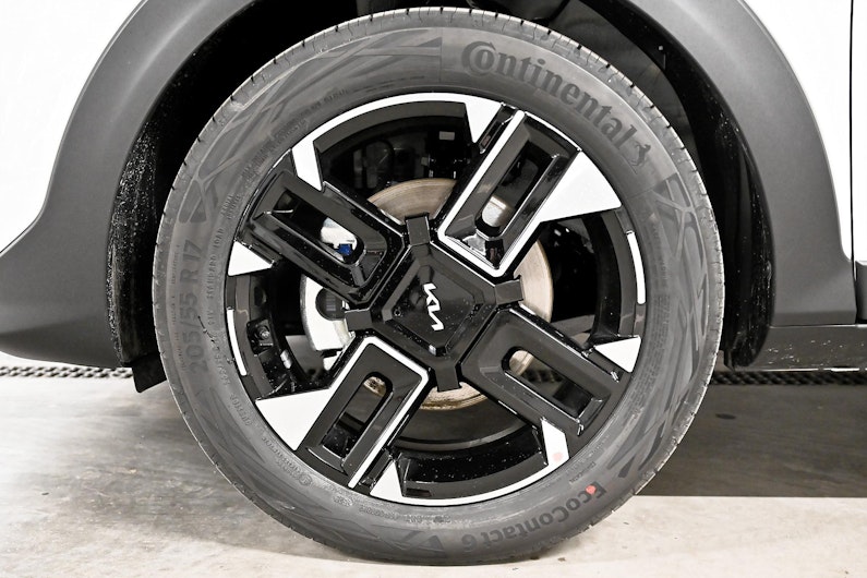 Vehicle image KIA STONIC