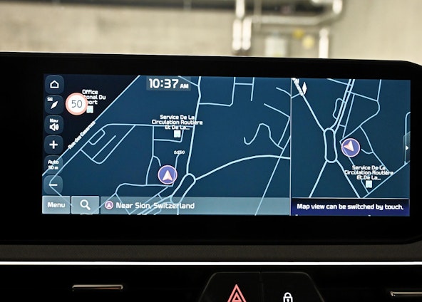 Vehicle image 6 Vehicle image 6