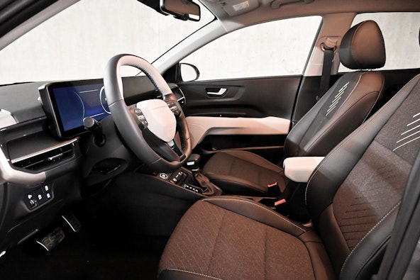 Vehicle image 2 Vehicle image 2