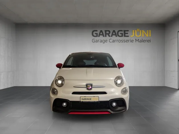 Fiat 595 Abarth 1.4 T-Jet 165 Turismo