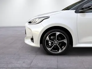 Toyota Yaris 1.5 VVT-i HSD Premium