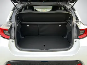 Toyota Yaris 1.5 VVT-i HSD Premium