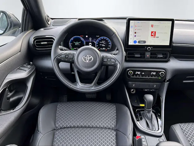 Toyota Yaris 1.5 VVT-i HSD Premium