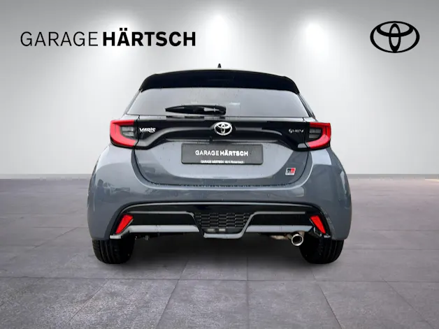 Toyota Yaris 1.5 VVT-i HSD GR Sport