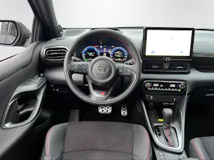 Toyota Yaris 1.5 VVT-i HSD GR Sport