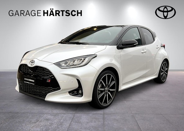 First vehicle image First vehicle image