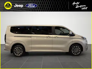 Ford Tourneo Custom 320 L2 2.0 EcoBlue 170 Titanium