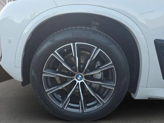 BMW X5 xDrive 48V 30d M Sport Steptronic