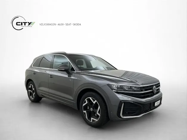 VW Touareg 3.0 V6 TDI R-Line 4Motion