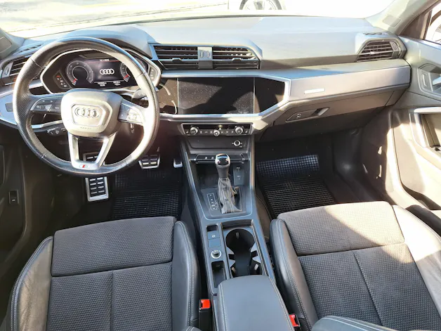 Audi Q3 40 TDI S line Quattro