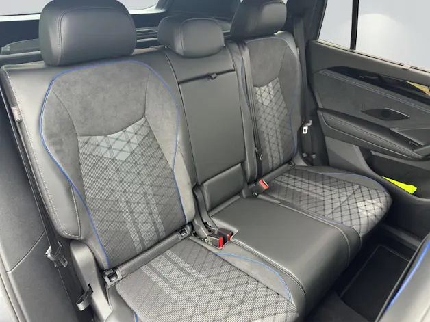 VW Tayron 2.0 TSI R-Line DSG 4Motion