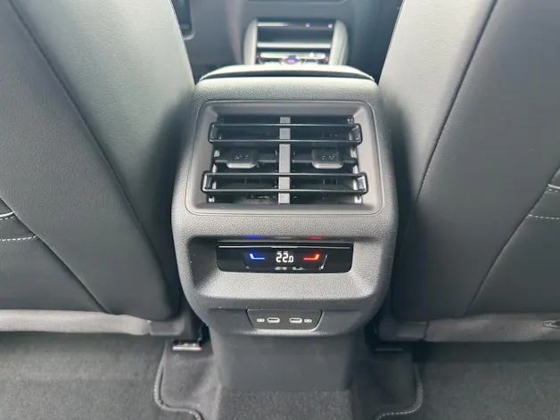 VW Tayron 2.0 TSI R-Line DSG 4Motion