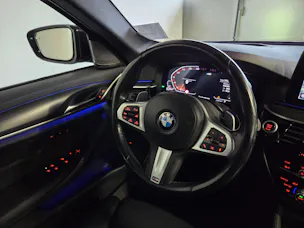 BMW 520d xDrive M-Sport Touring